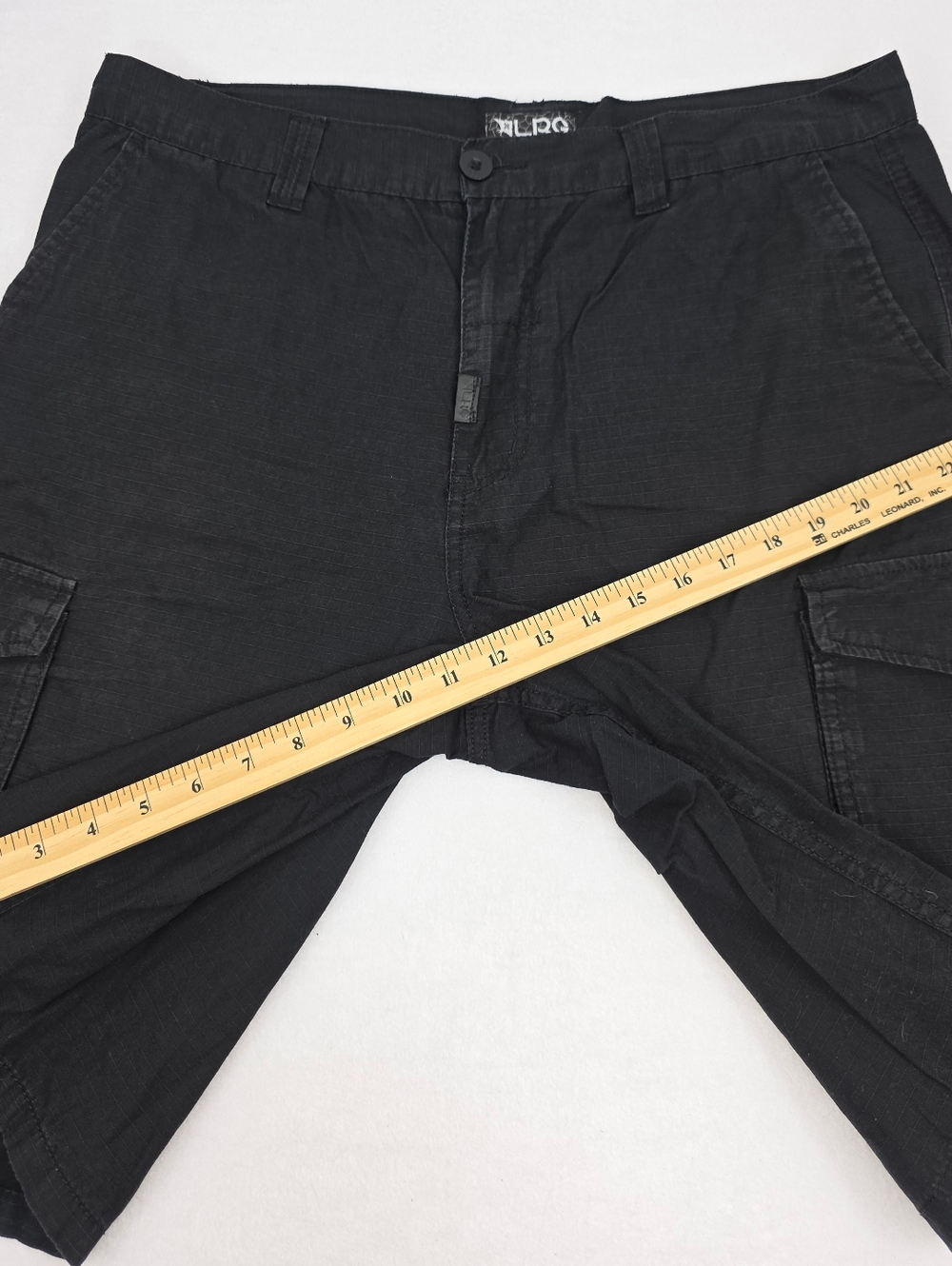 Lrg Men's Black Cargo Shorts with Utility Pockets Size 36 AG-3463 - Picture 2 of 10